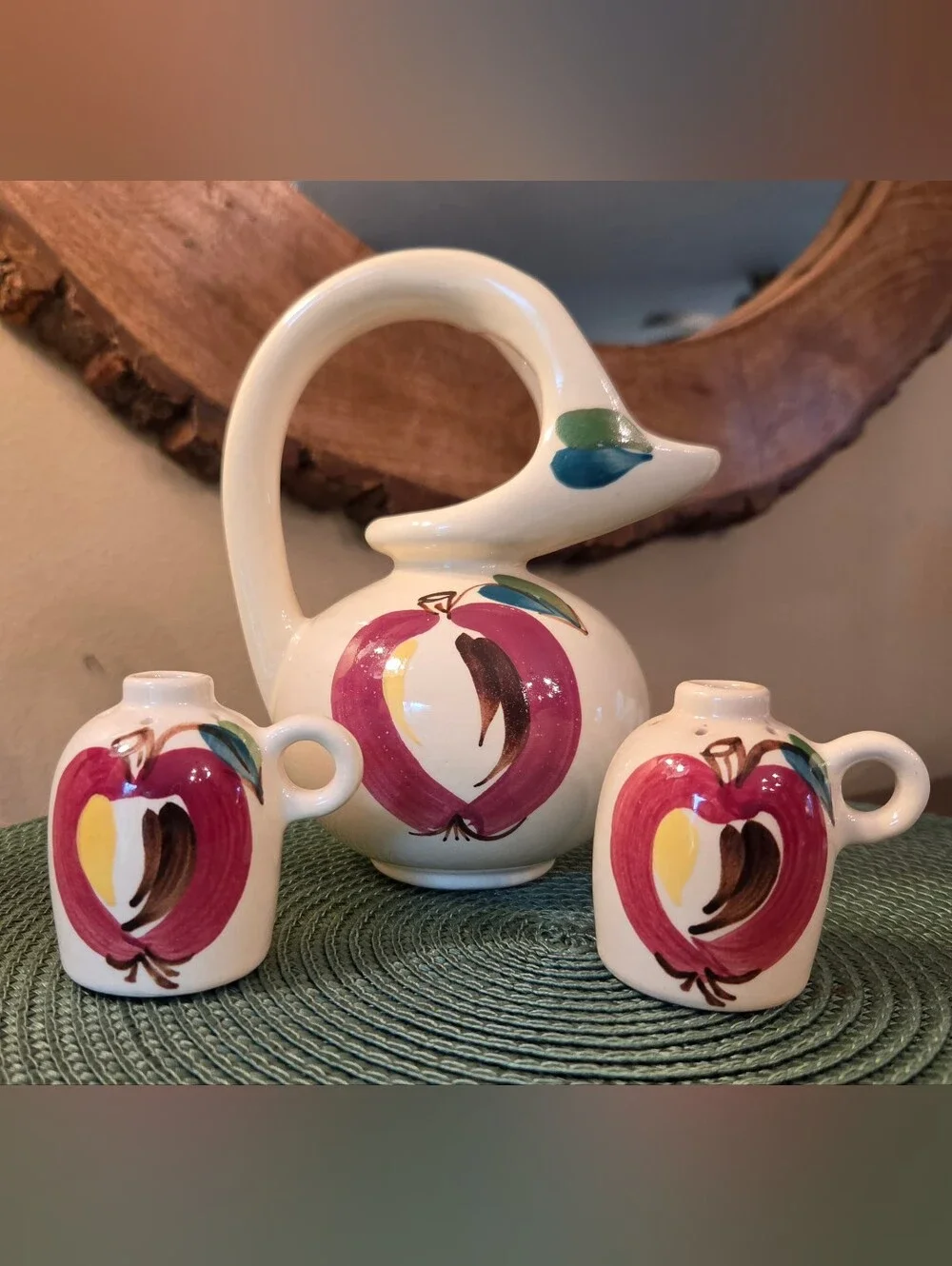 3 Pc Set Vtg Puritan Pottery Apple Honey Jug Salt & Pepper 1940's Kitchen Retro